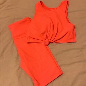 GAP 9” Blackout Bike Shorts and Twist Knot Bra Top